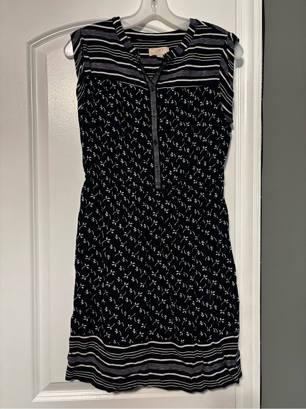LOFT Navy & White Printed Cap-Sleeve Dress Small Petite